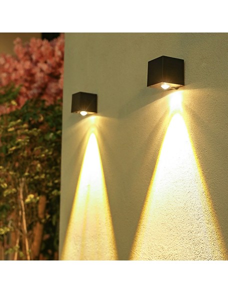 Simple atmosphere outdoor lamps